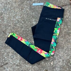 🆕Fitwear black leggings Size  6. NEW.      C4